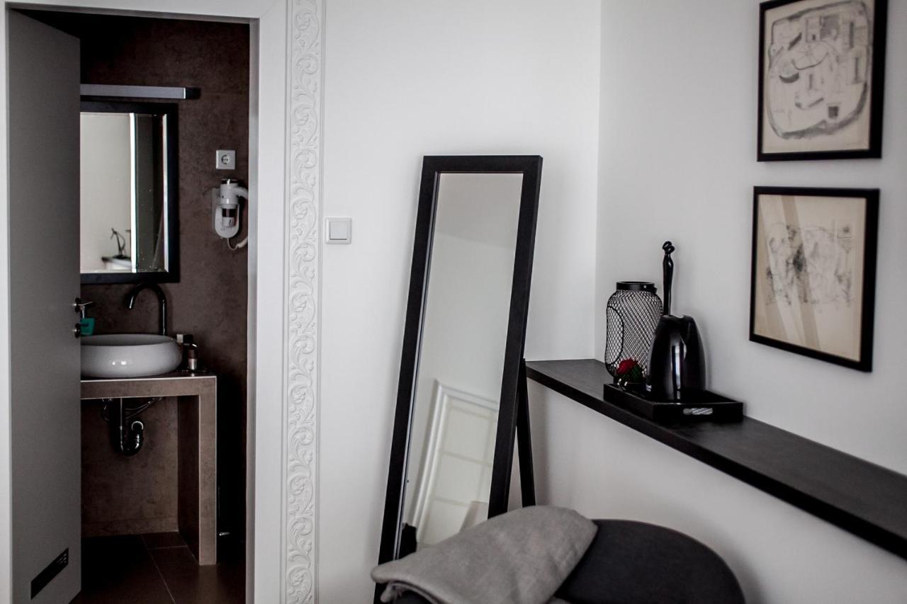 Flex Selfcheckins - Zagreb - Hostel - 8 Rooms - City Centre Exterior foto