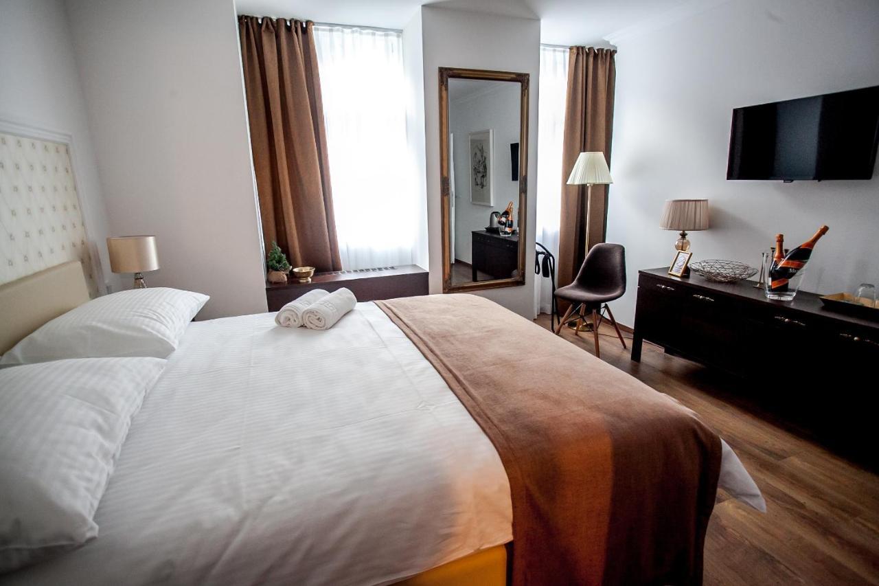 Flex Selfcheckins - Zagreb - Hostel - 8 Rooms - City Centre Exterior foto