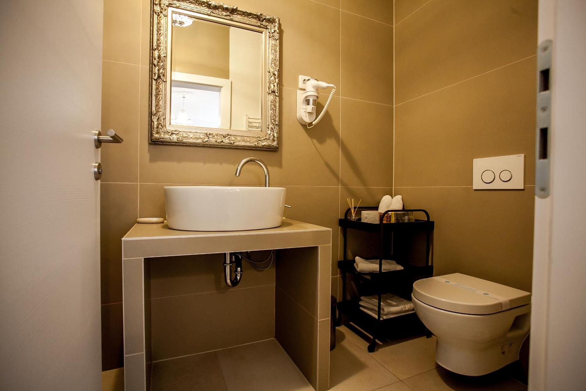 Flex Selfcheckins - Zagreb - Hostel - 8 Rooms - City Centre Exterior foto