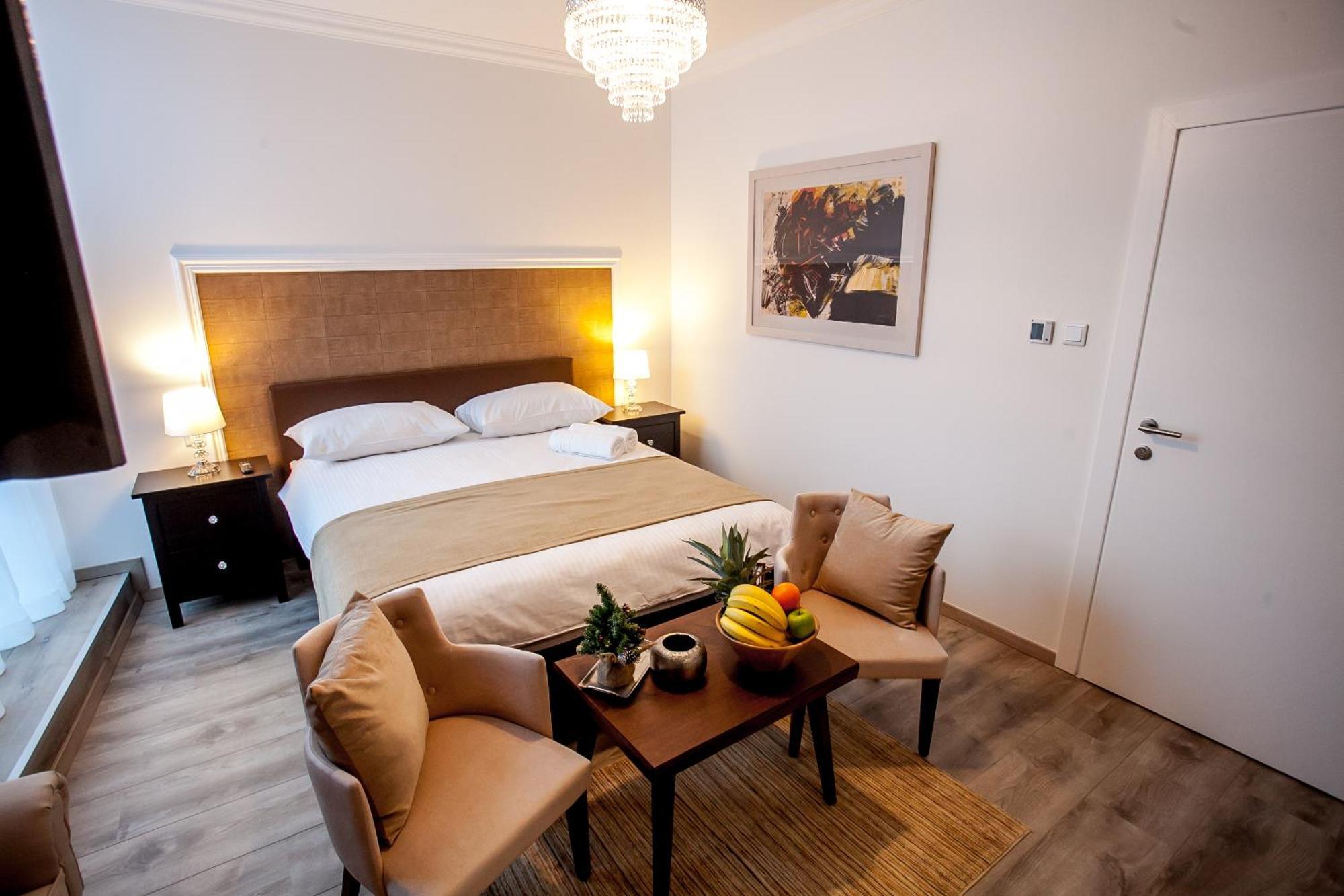 Flex Selfcheckins - Zagreb - Hostel - 8 Rooms - City Centre Exterior foto