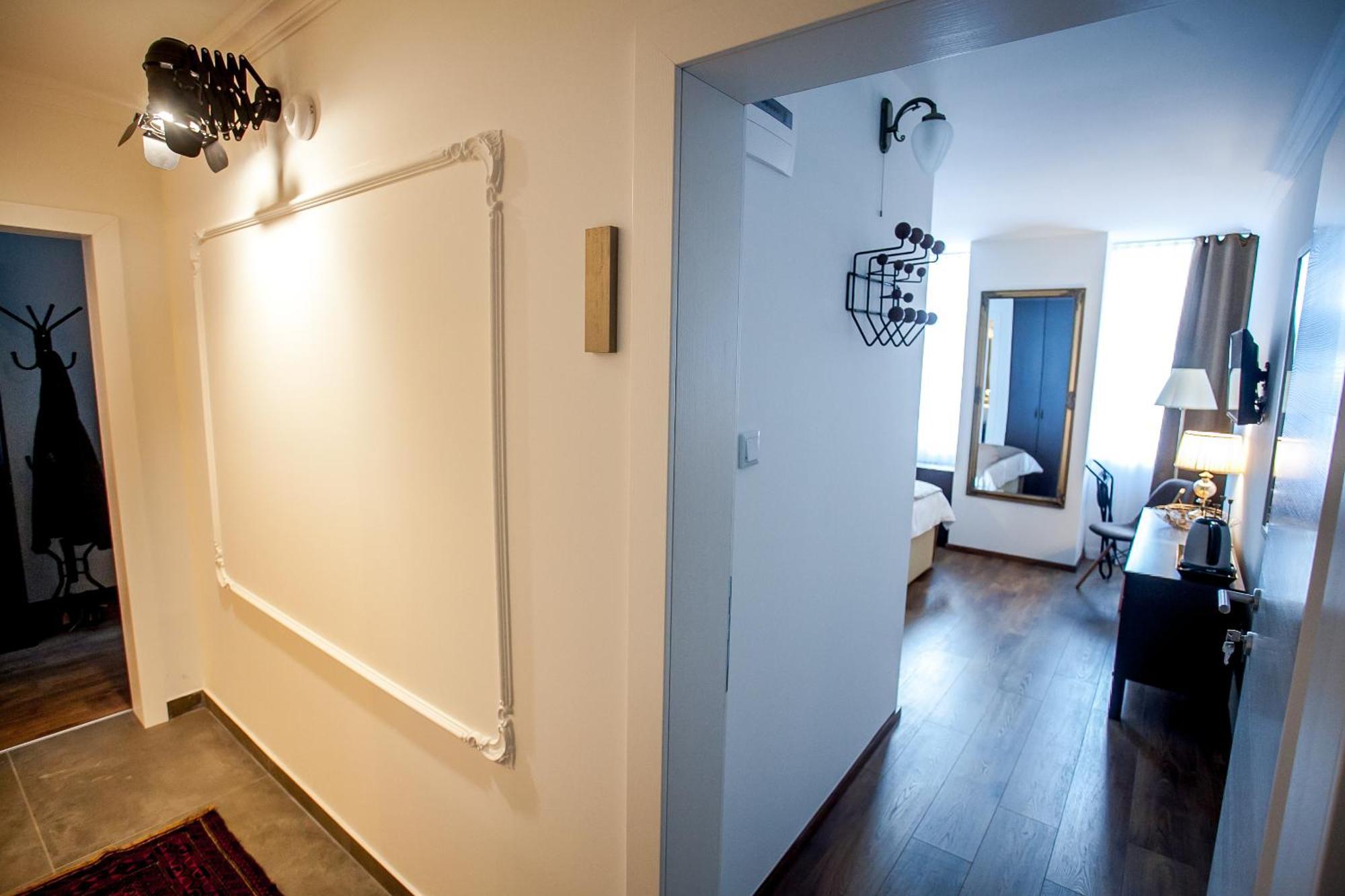 Flex Selfcheckins - Zagreb - Hostel - 8 Rooms - City Centre Exterior foto