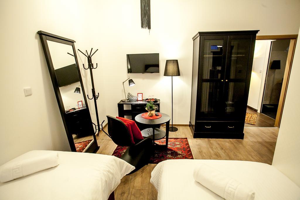 Flex Selfcheckins - Zagreb - Hostel - 8 Rooms - City Centre Exterior foto