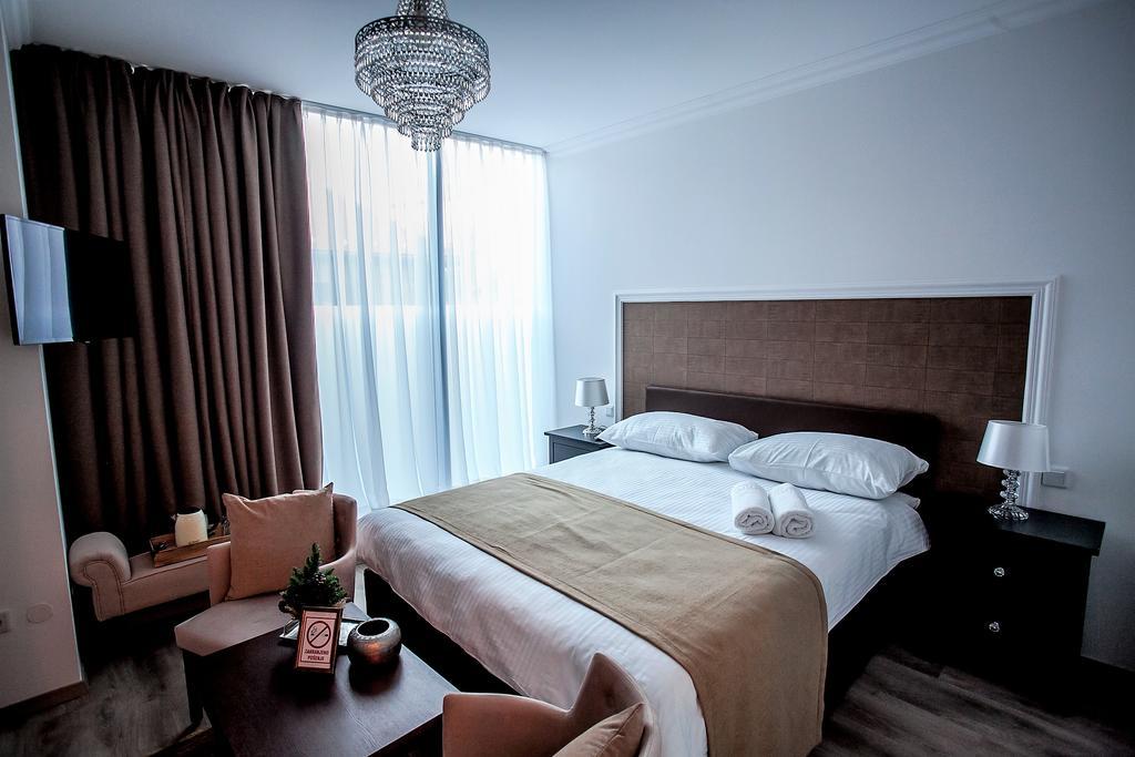 Flex Selfcheckins - Zagreb - Hostel - 8 Rooms - City Centre Exterior foto