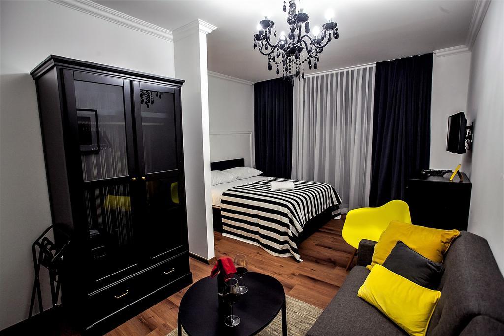 Flex Selfcheckins - Zagreb - Hostel - 8 Rooms - City Centre Exterior foto