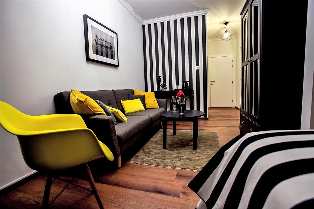 Flex Selfcheckins - Zagreb - Hostel - 8 Rooms - City Centre Exterior foto