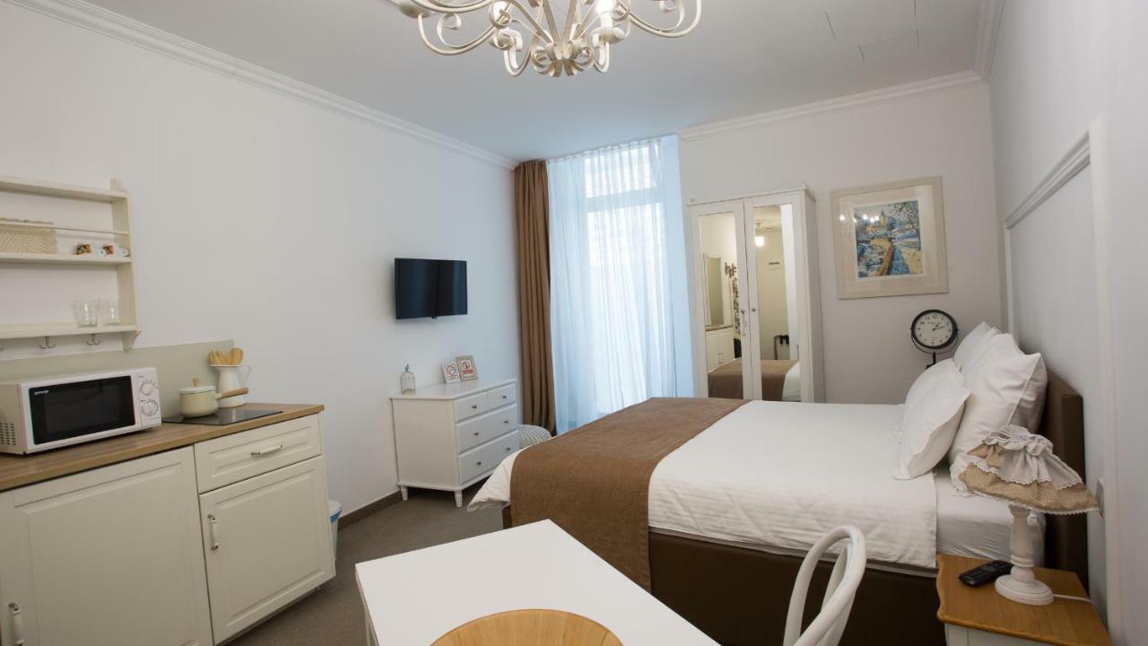 Flex Selfcheckins - Zagreb - Hostel - 8 Rooms - City Centre Exterior foto